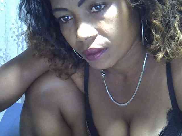 Sexywife1 webcam