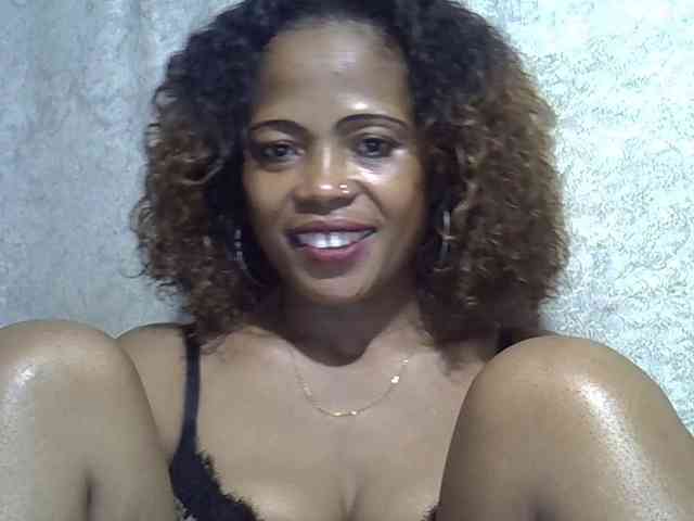 Sexywife1 webcam