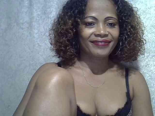 Sexywife1 webcam