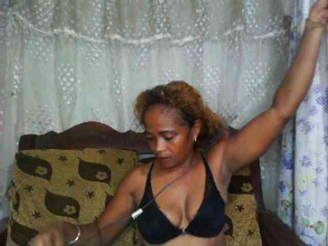 Sexywife1 Live Webcam on BongaCams