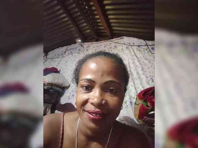 Sexywife1 webcam