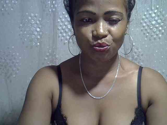 Sexywife1 webcam