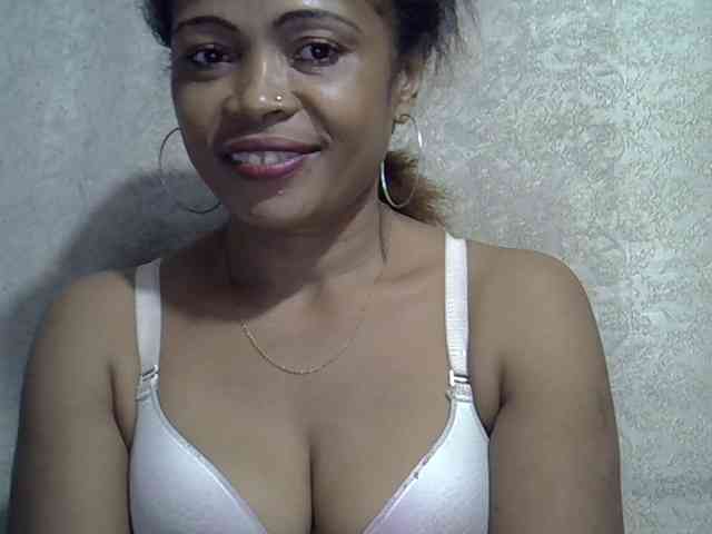 Sexywife1 webcam