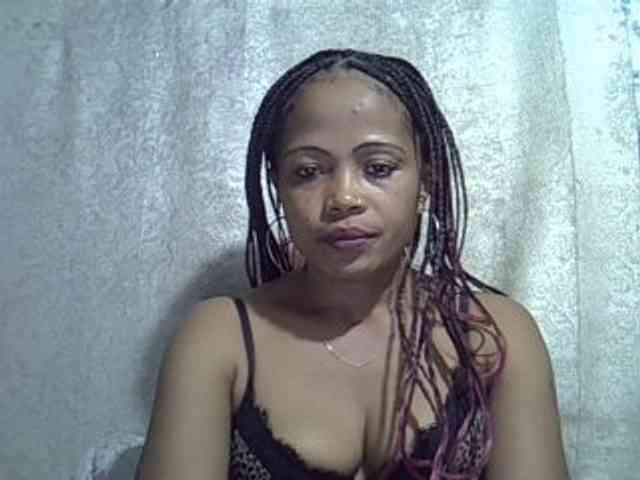 Sexywife1 webcam