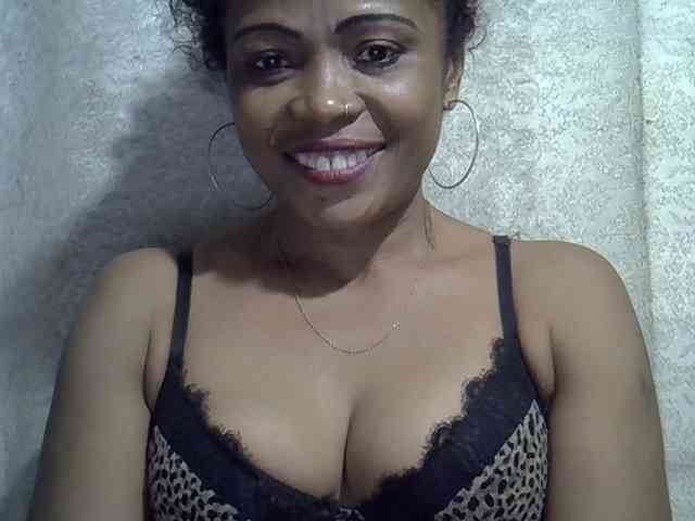 Sexywife1 webcam