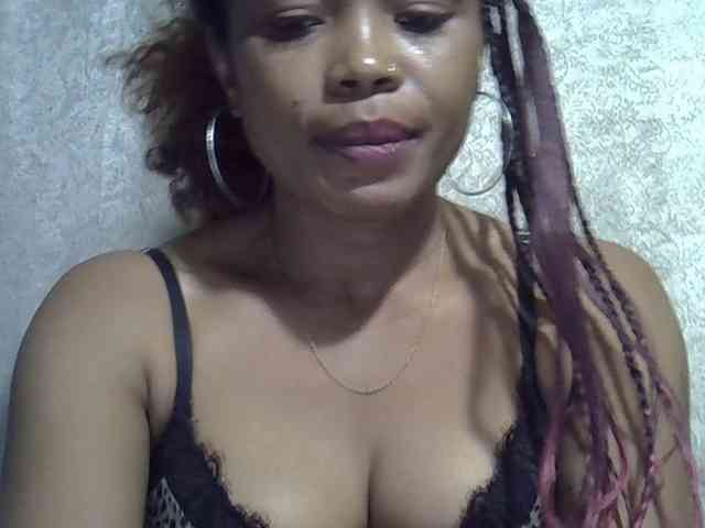 Sexywife1 webcam