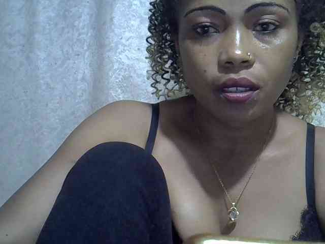 Sexywife1 webcam