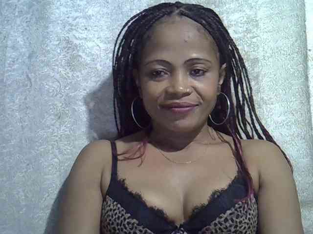 Sexywife1 webcam