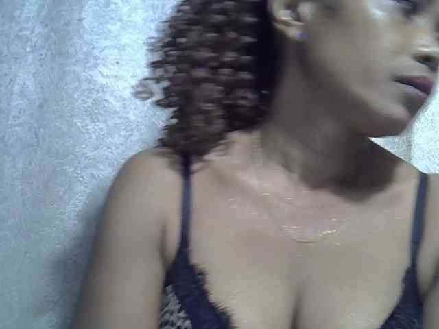 Sexywife1 webcam