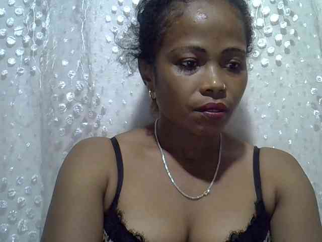 Sexywife1 webcam