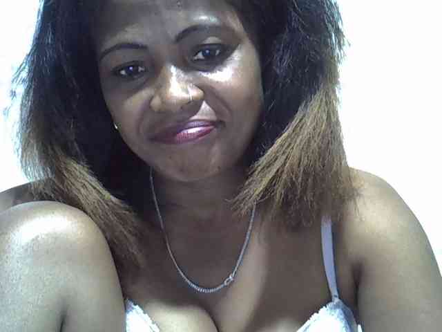 Sexywife1 webcam