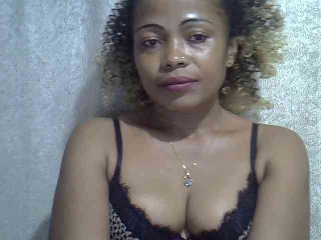 Sexywife1 webcam