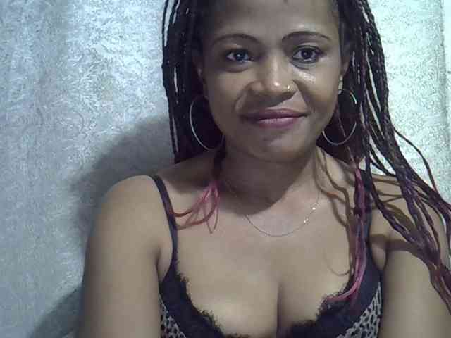 Sexywife1 webcam