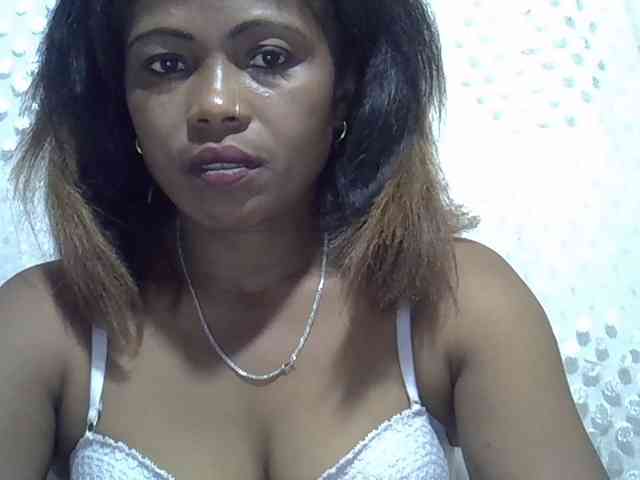Sexywife1 webcam
