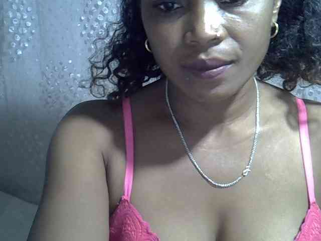 Sexywife1 webcam