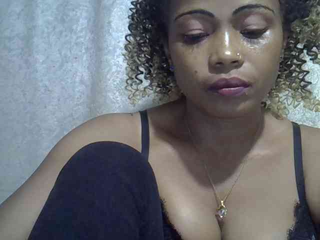 Sexywife1 webcam