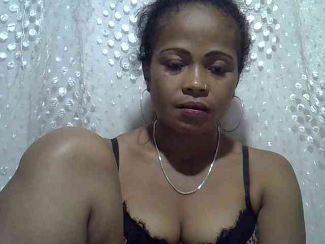 Sexywife1 webcam