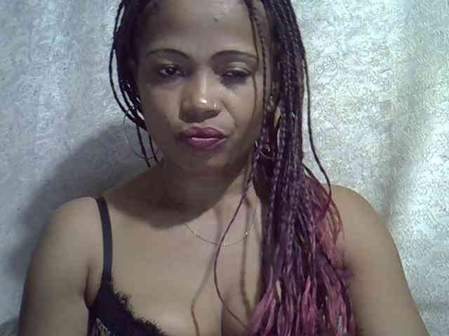 Sexywife1 webcam
