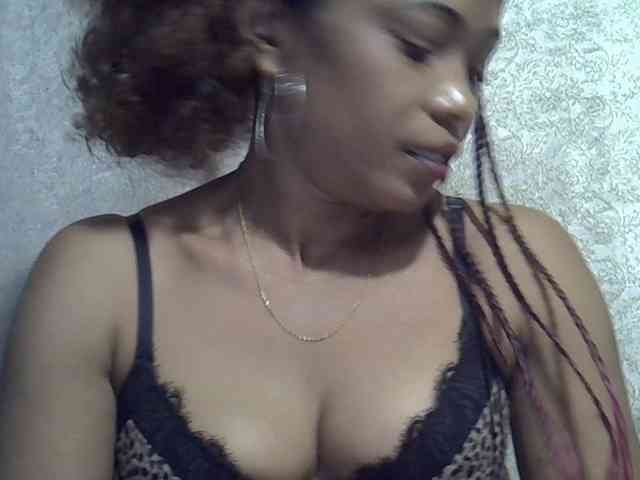Sexywife1 webcam