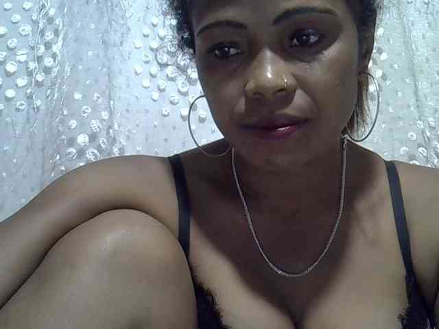 Sexywife1 webcam
