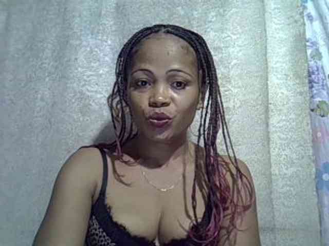 Sexywife1 webcam