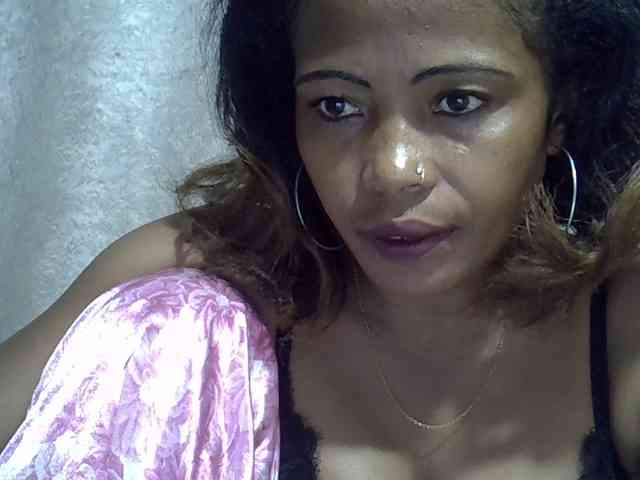 Sexywife1 webcam