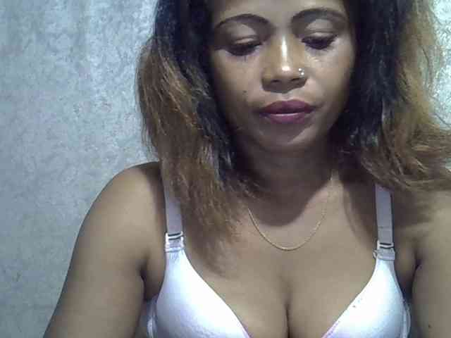 Sexywife1 webcam