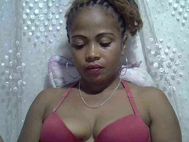Sexywife1 webcam