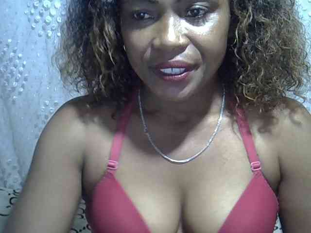 Sexywife1 webcam