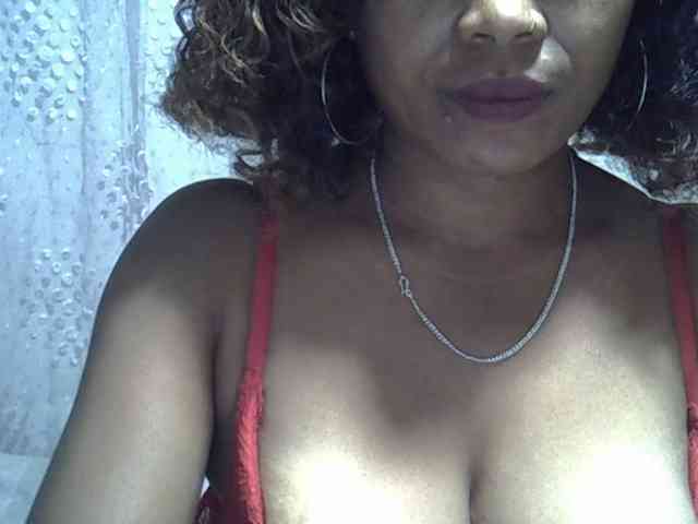 Sexywife1 webcam