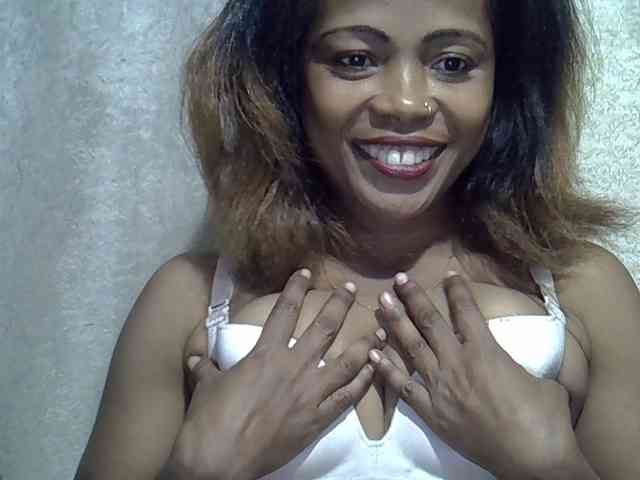 Sexywife1 webcam