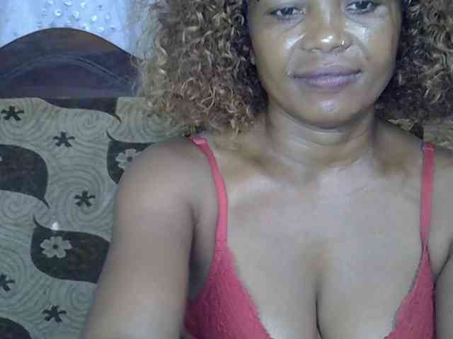 Sexywife1 webcam