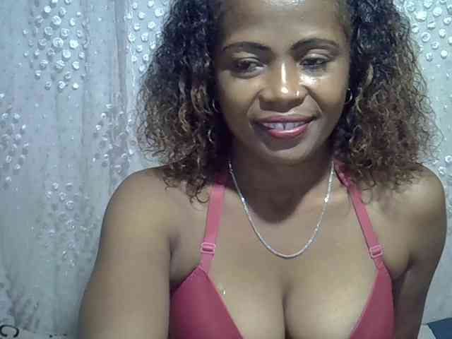 Sexywife1 webcam