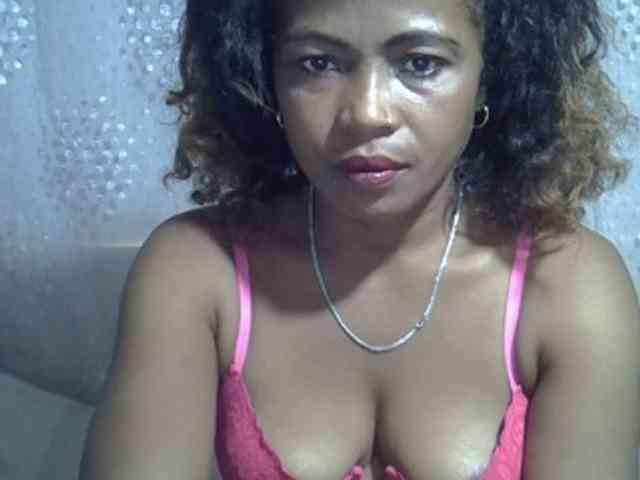 Sexywife1 webcam