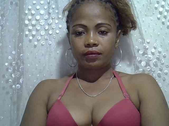 Sexywife1 webcam
