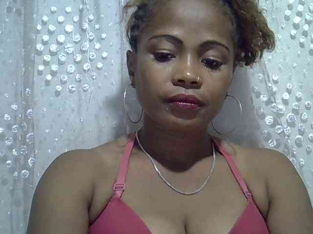Sexywife1 webcam