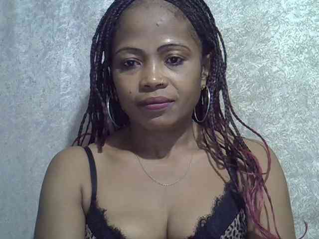 Sexywife1 webcam
