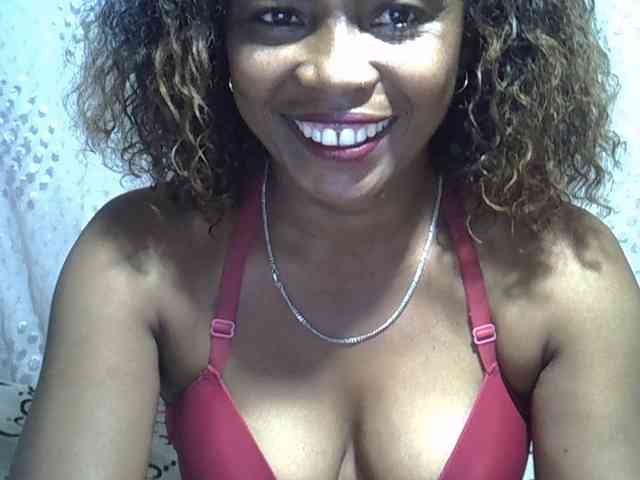 Sexywife1 webcam