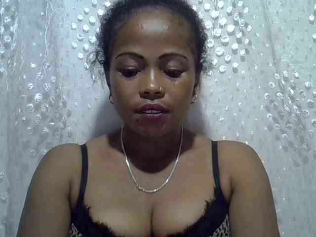 Sexywife1 webcam