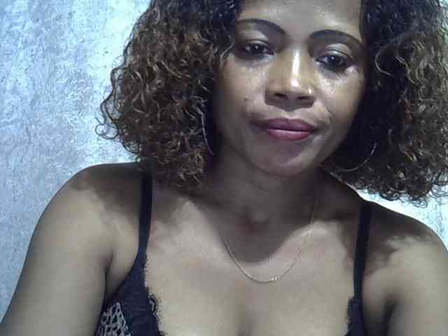 Sexywife1 webcam