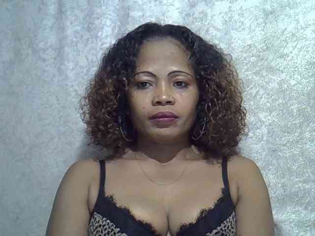 Sexywife1 webcam