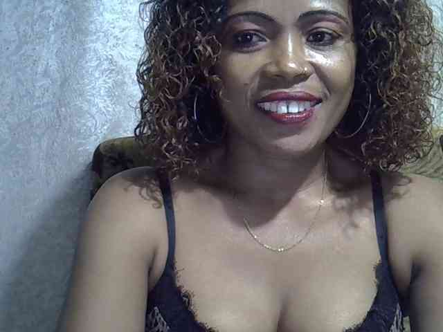 Sexywife1 webcam
