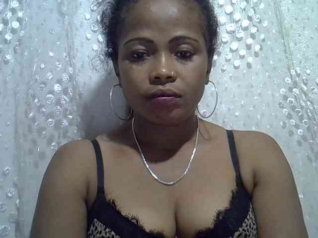 Sexywife1 webcam