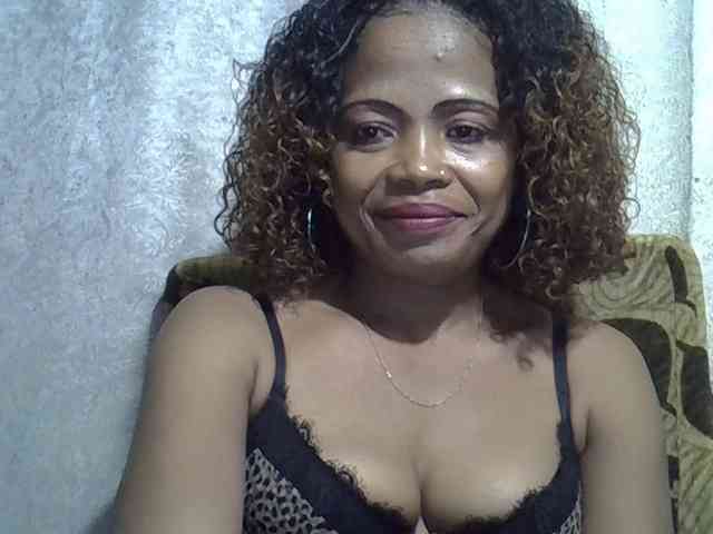 Sexywife1 webcam