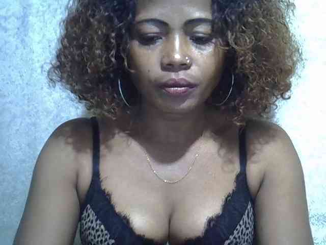 Sexywife1 webcam