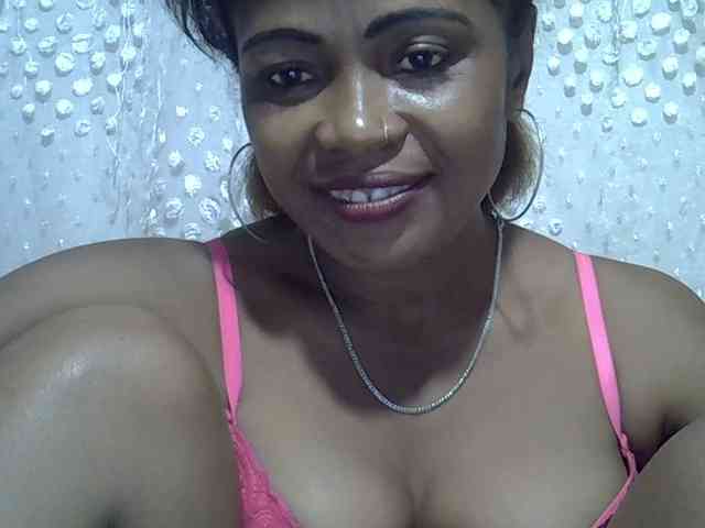 Sexywife1 webcam