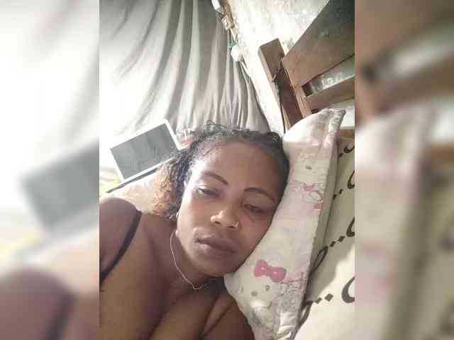 Sexywife1 webcam