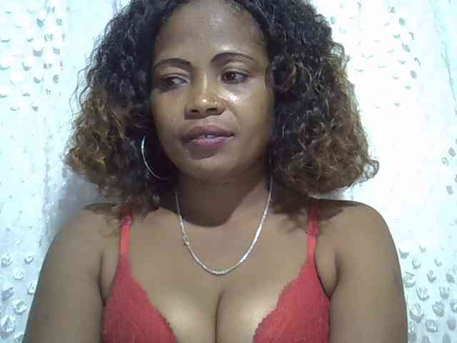 Sexywife1 webcam
