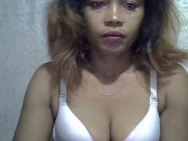 Sexywife1 webcam