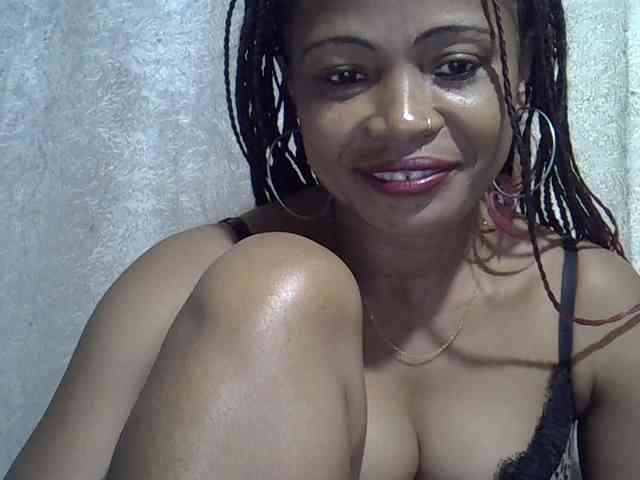 Sexywife1 webcam